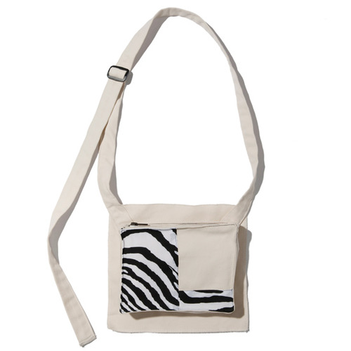 [크루치] Zebra Pocket bag - ivory