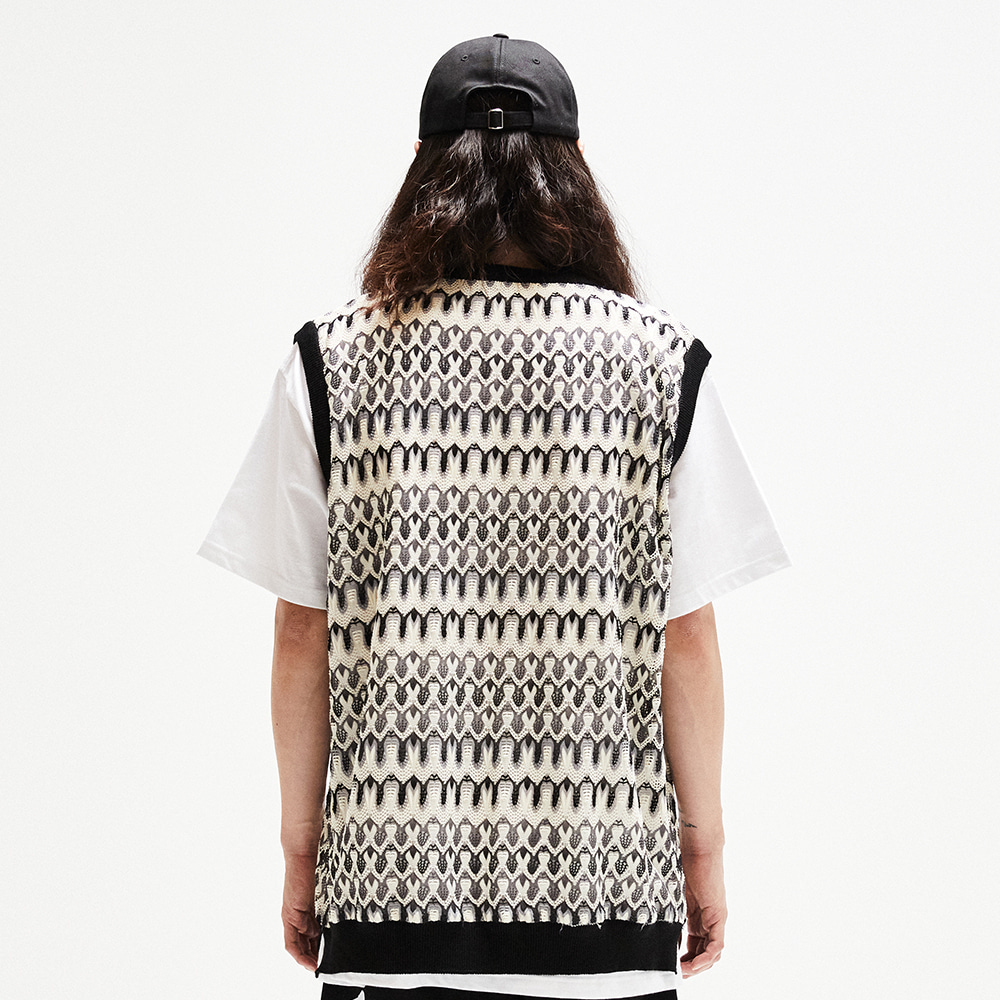 [필이너프] Mix Pattern Vest / Black