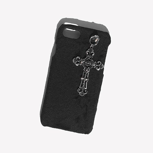 [러쉬오프] Vintage Cross Pendant IPhone Case - Black Fur / 블랙퍼 빈티지 팬던트 아이폰케이스