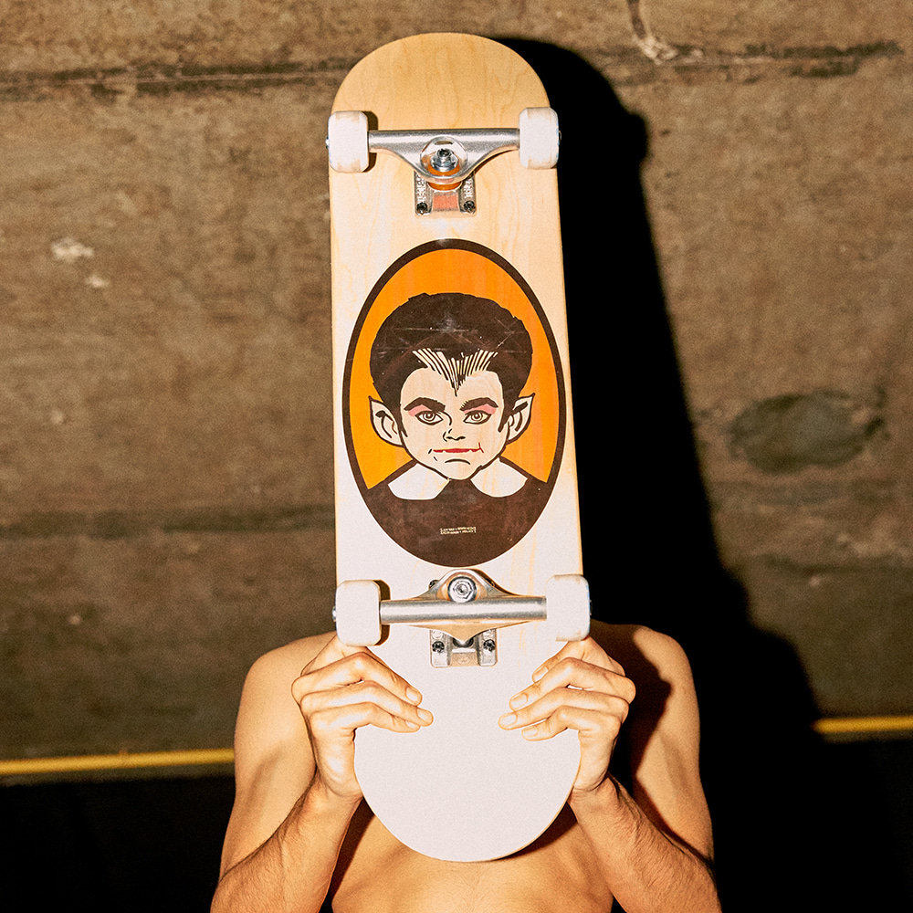 [아임낫어휴먼비잉] Dracula Skateboard Deck